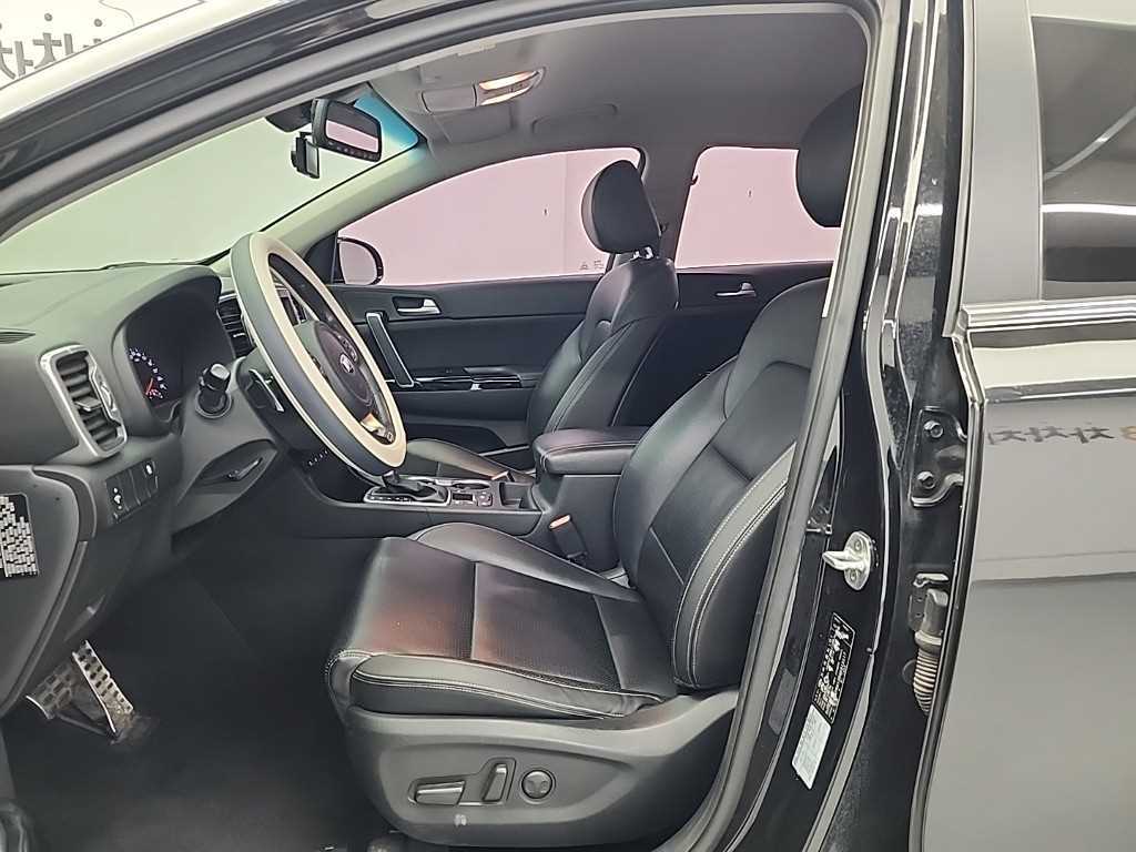 KIA Sportage - Vista 10