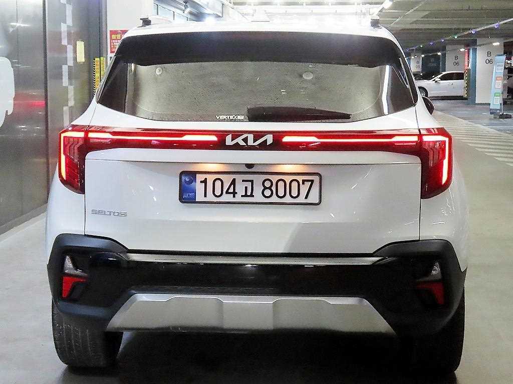 KIA Seltos - Vista 5