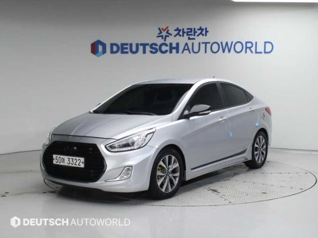 HYUNDAI Accent 2014 Plateado - Importación desde Corea - HF Imports Iquique - Foto 1