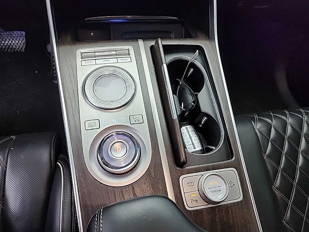 Genesis GV80 - Vista 8