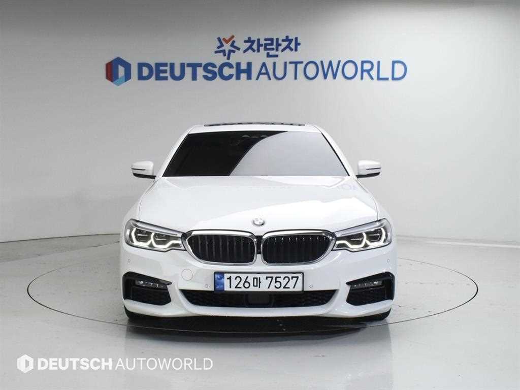 BMW 5 Series - Vista 3