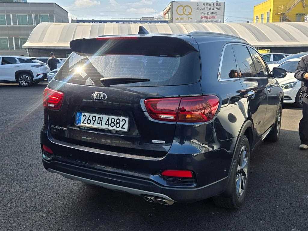 KIA Sorento - Vista 4