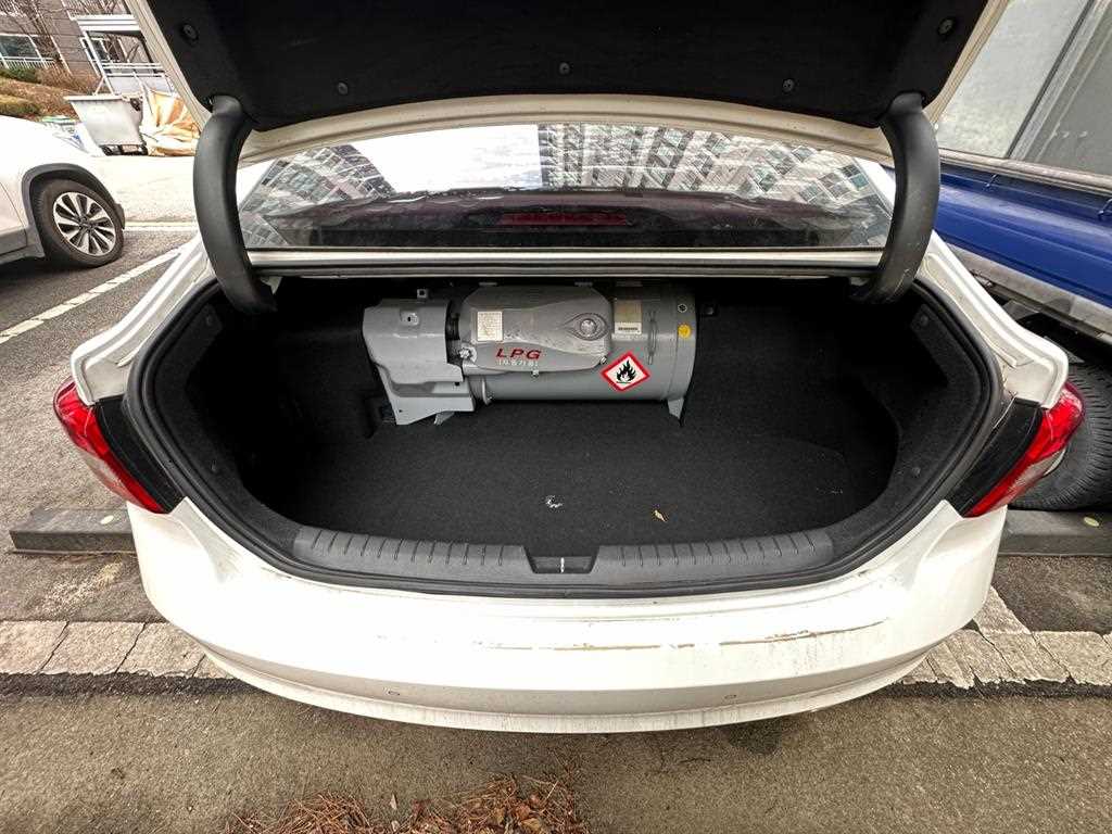 HYUNDAI Sonata 2015 Blanco - Importación desde Corea - HF Imports Iquique - Foto 15