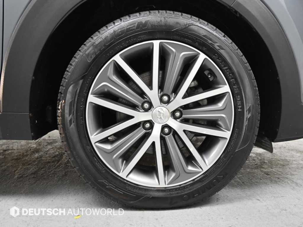 HYUNDAI Tucson - Vista 5