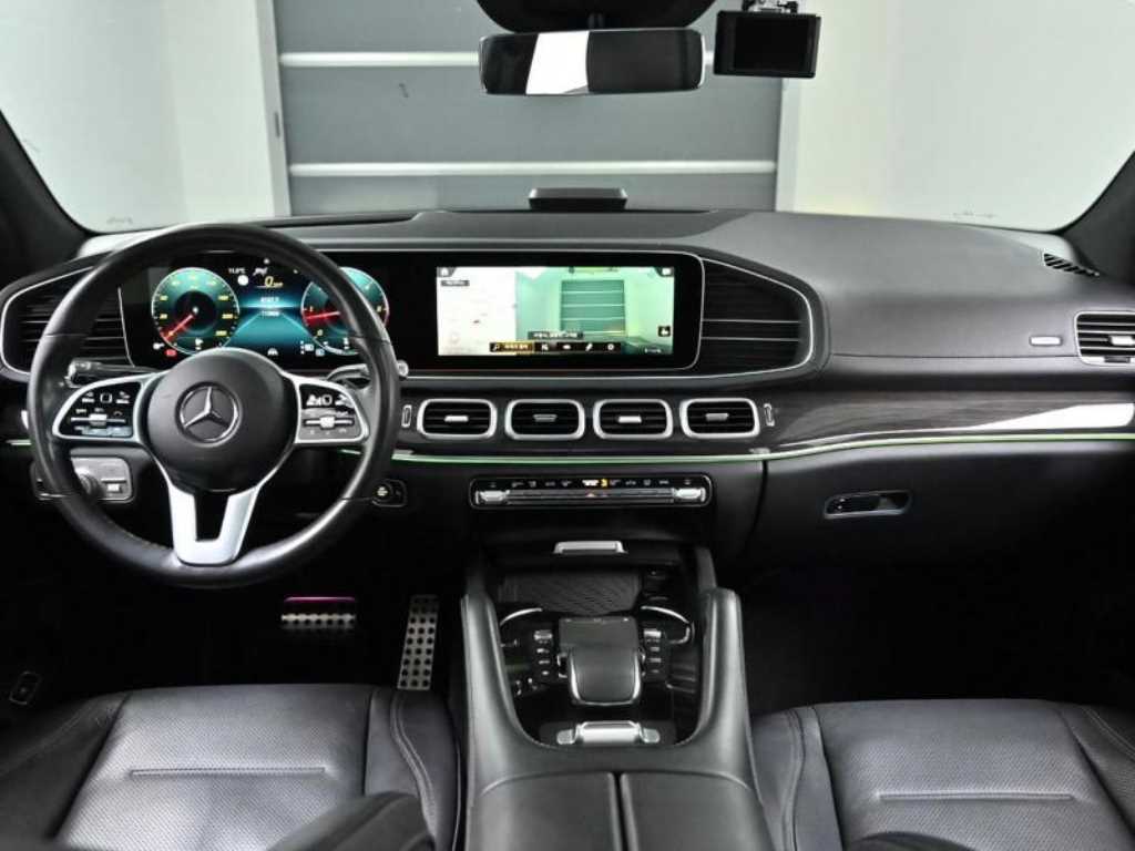 Mercedes Benz GLE Class - Vista 7