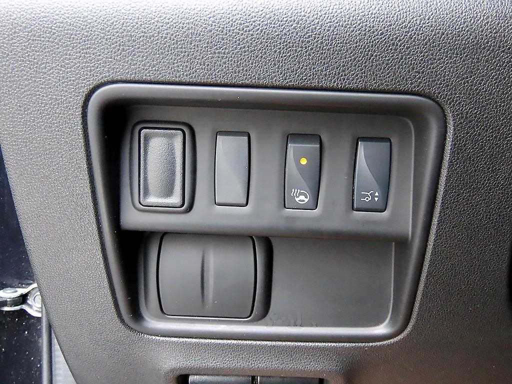 SAMSUNG QM6 - Vista 12