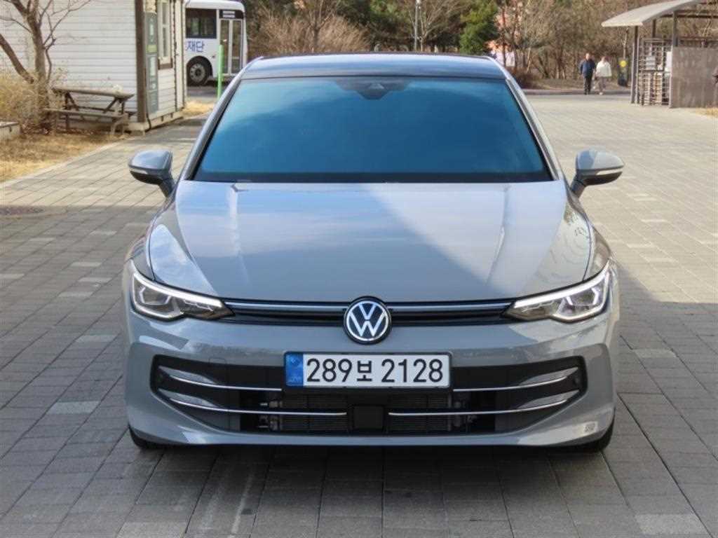 Volkswagen Golf 2025 - Importación desde Corea - HF Imports Iquique - Foto 1