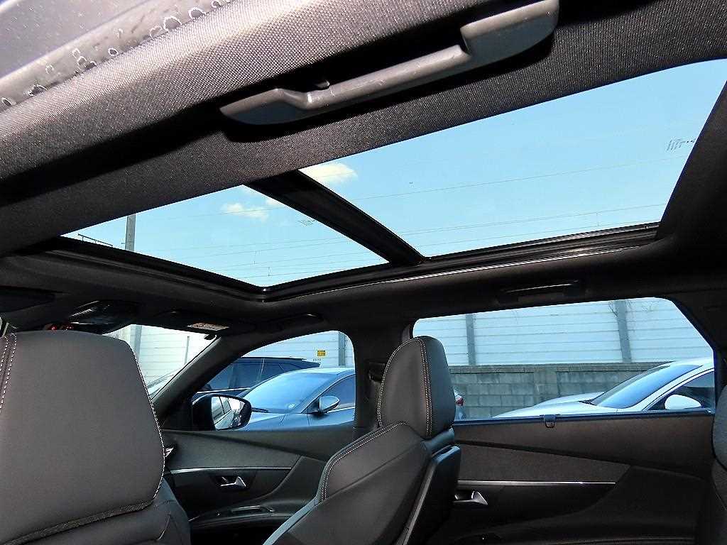 Peugeot 5008 2018 Gris - Importación desde Corea - HF Imports Iquique - Foto 16