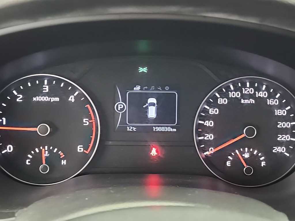 KIA Sportage - Vista 5