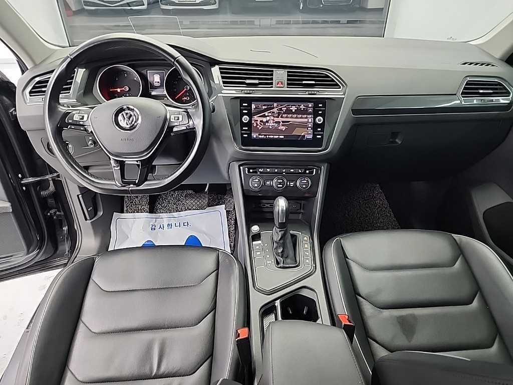 Volkswagen Tiguan - Vista 7