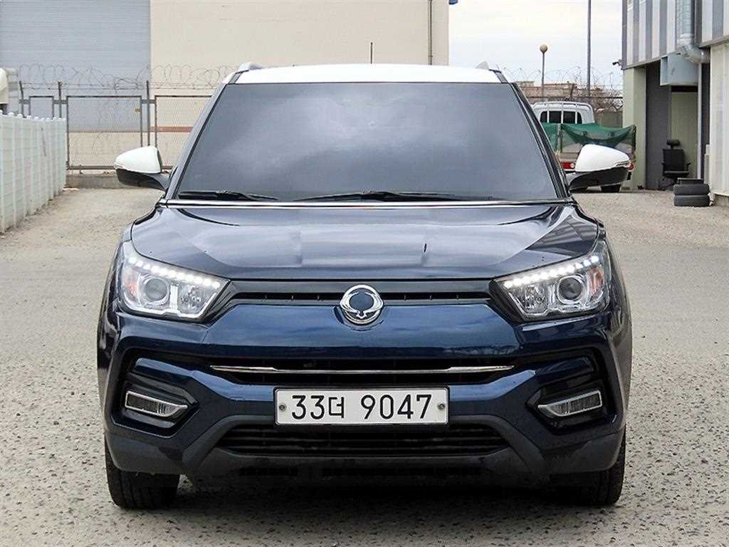 Ssangyong Tivoli 2018 Azul - Importación desde Corea - HF Imports Iquique - Foto 1