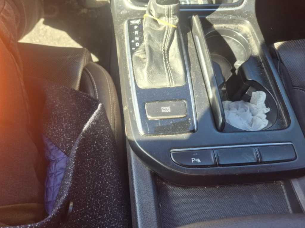 HYUNDAI Grandeur - Vista 8