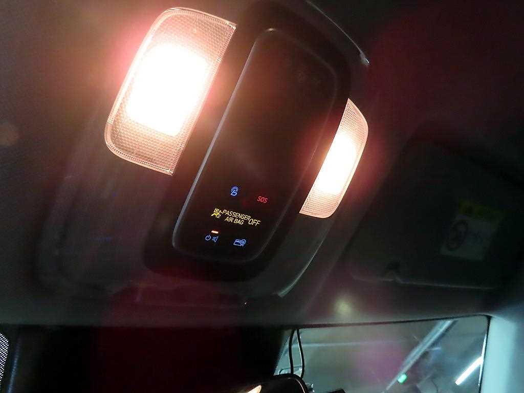 HYUNDAI Avante 2023 Blanco - Importación desde Corea - HF Imports Iquique - Foto 16