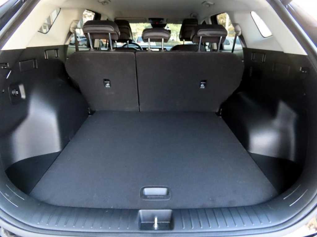 KIA Sportage 2023 Negro - Importación desde Corea - HF Imports Iquique - Foto 16