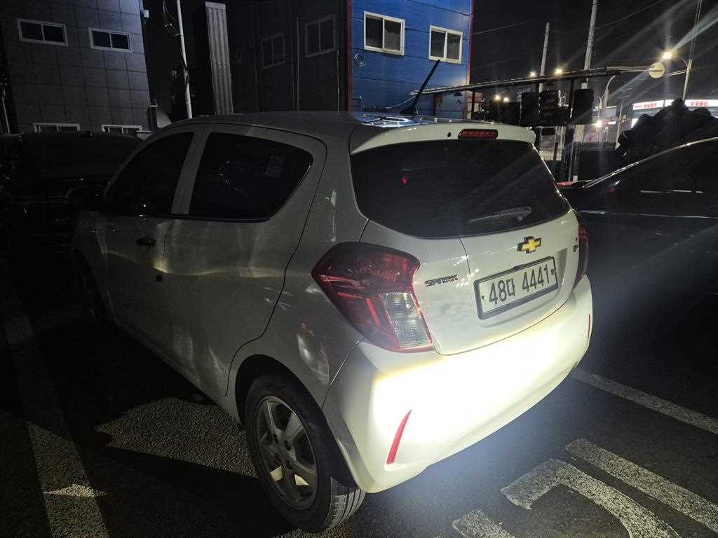 Chevrolet Spark - Vista 3
