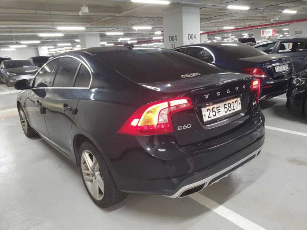 Volvo S60 - Vista 5