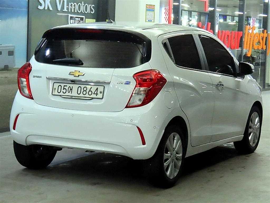 Chevrolet Spark - Vista 4