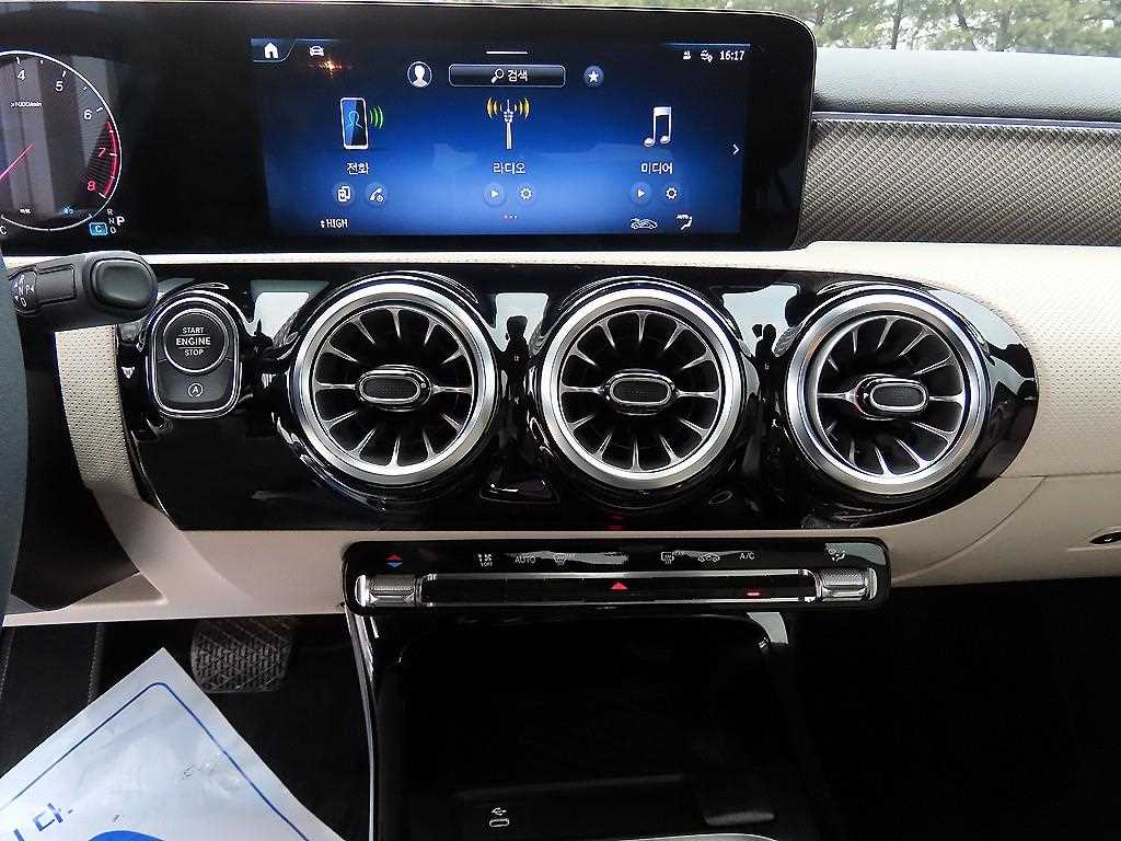 Mercedes Benz A Class 2025 Negro - Importación desde Corea - HF Imports Iquique - Foto 14