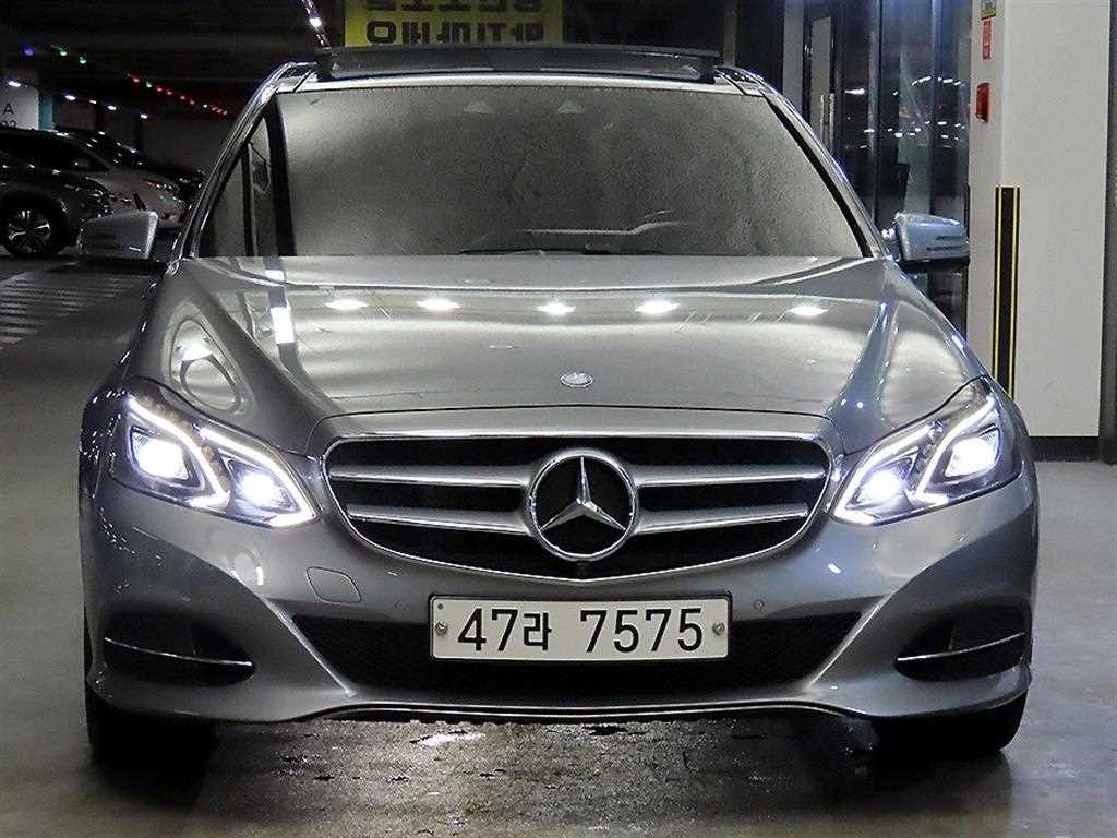 Mercedes Benz E class - Vista 2