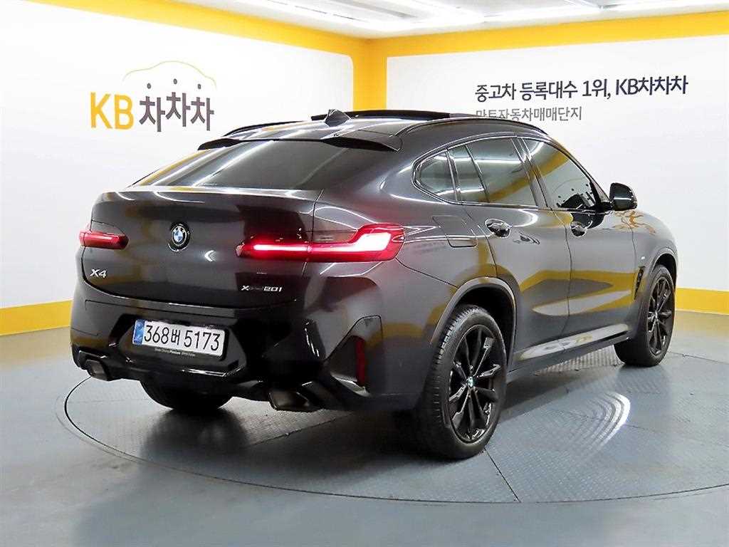 BMW X4 - Vista 3
