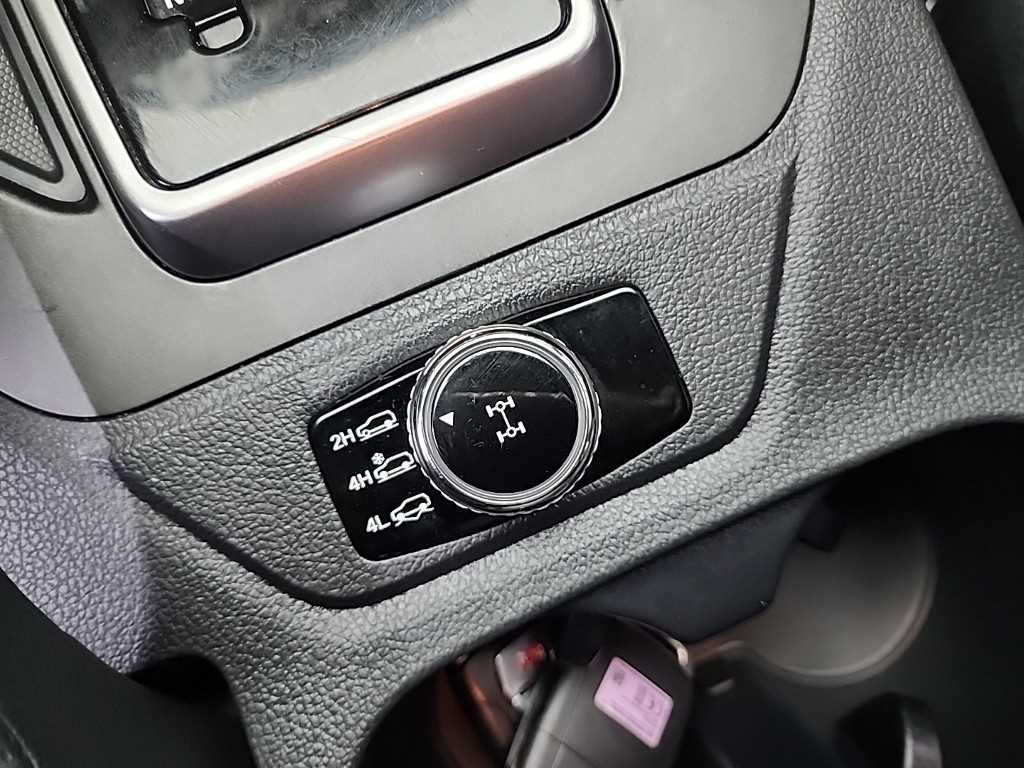 Ssangyong Rexton 2019 Negro - Importación desde Corea - HF Imports Iquique - Foto 19