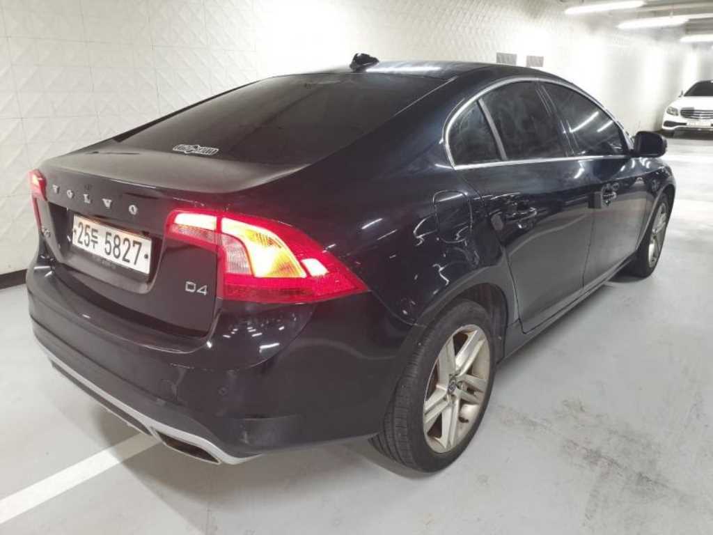 Volvo S60 - Vista 6