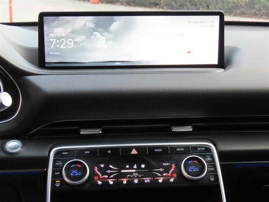 Genesis GV80 - Vista 11