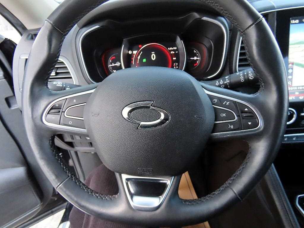 SAMSUNG QM6 - Vista 8