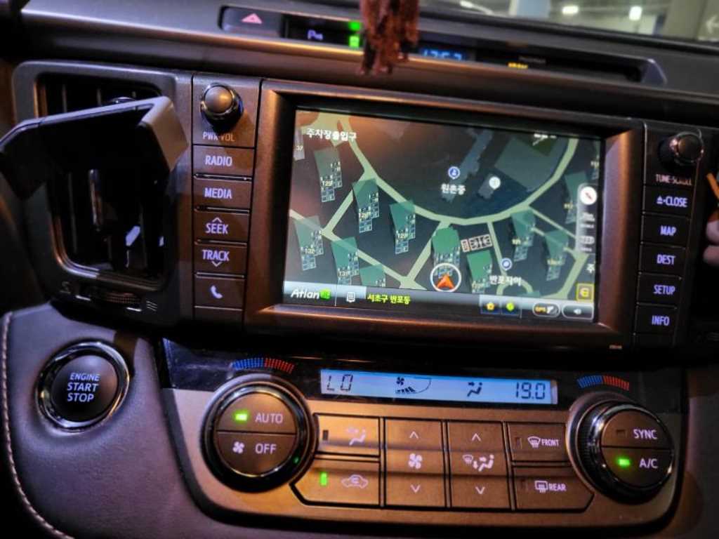 Toyota RAV4 - Vista 12