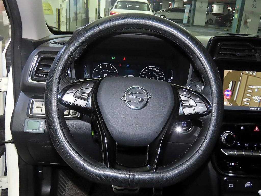 Ssangyong Tivoli - Vista 8