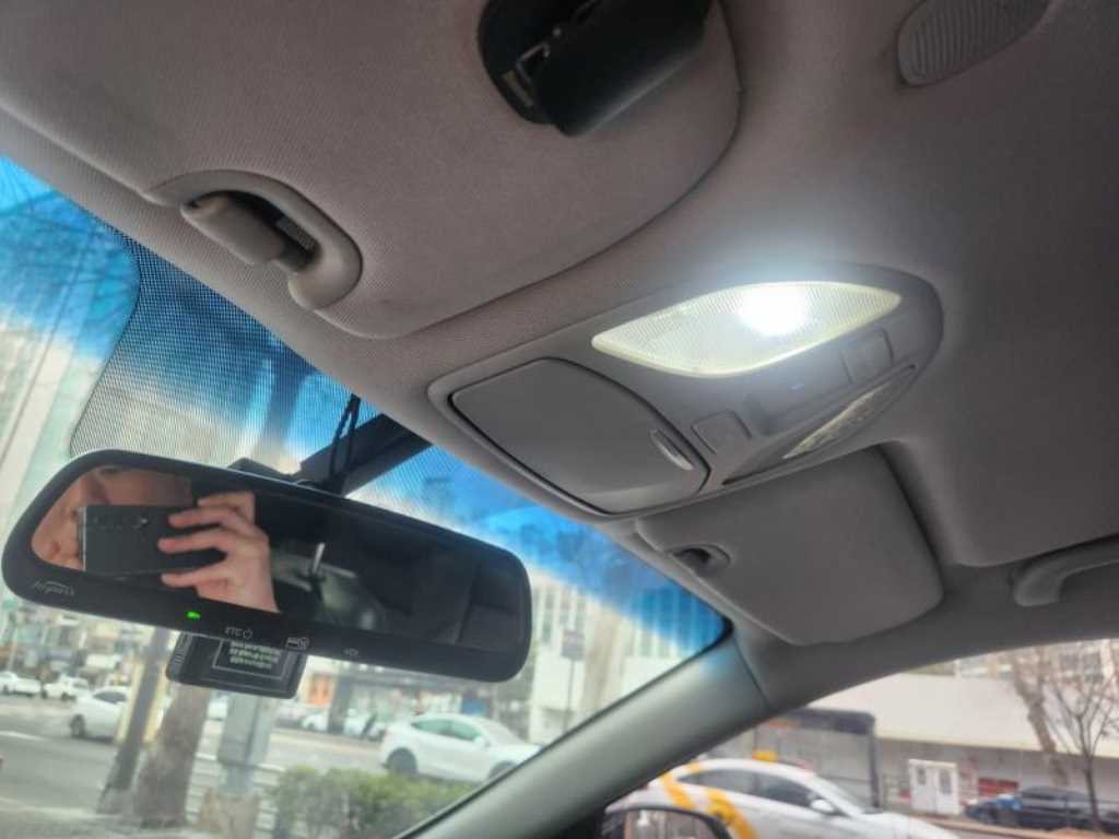 HYUNDAI Maxcruz - Vista 12