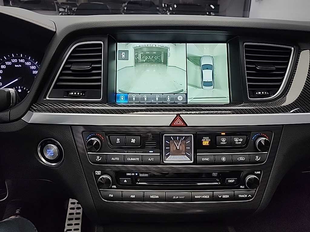 Genesis G80 - Vista 10