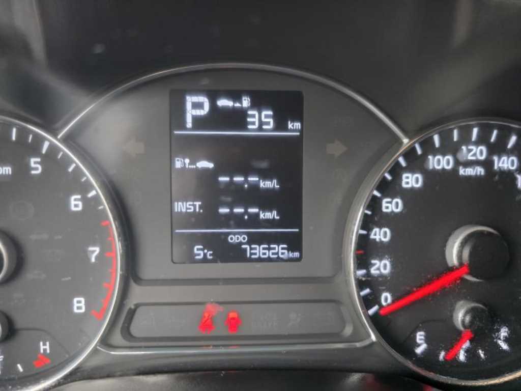 KIA K3 2016 Negro - Importación desde Corea - HF Imports Iquique - Foto 14