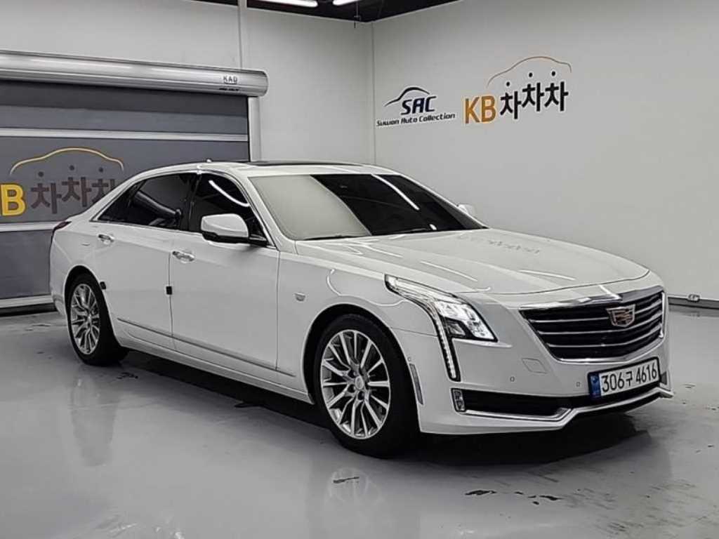 Cadillac CT6 - Vista 4