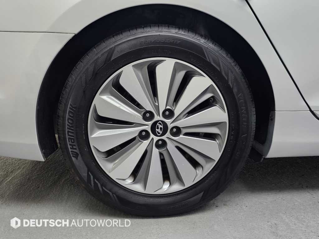 HYUNDAI Grandeur - Vista 5