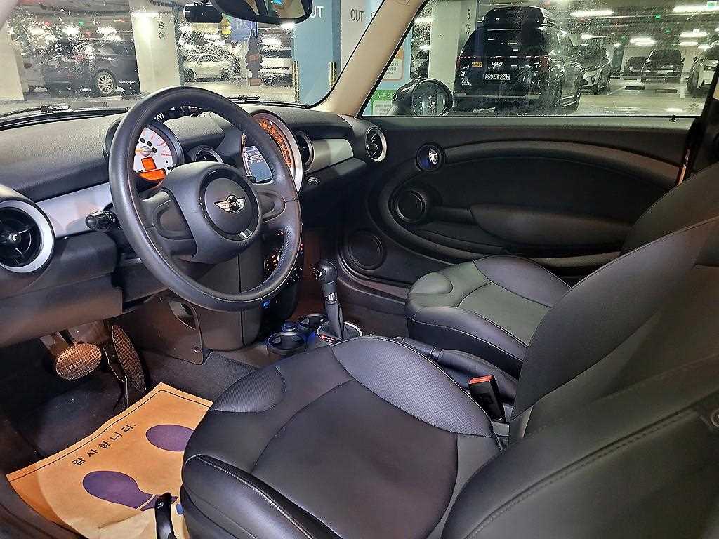 Mini Clubman - Vista 6