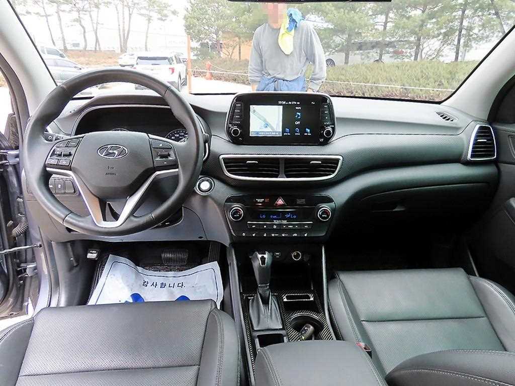 HYUNDAI Tucson - Vista 7