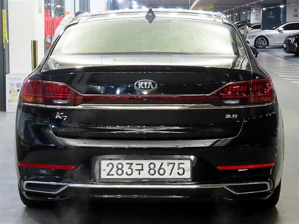 KIA K7 - Vista 5