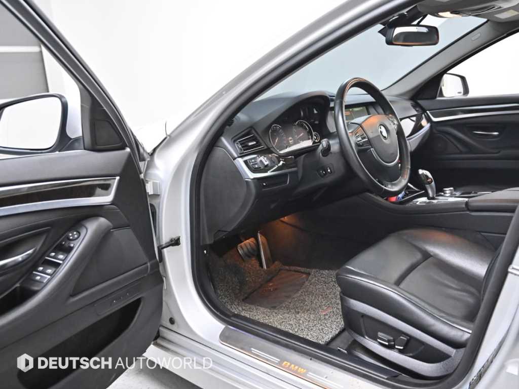 BMW 5 Series - Vista 11