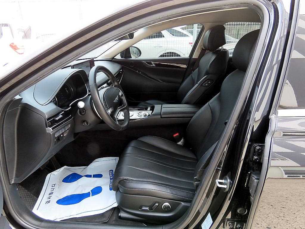 Genesis G80 - Vista 5