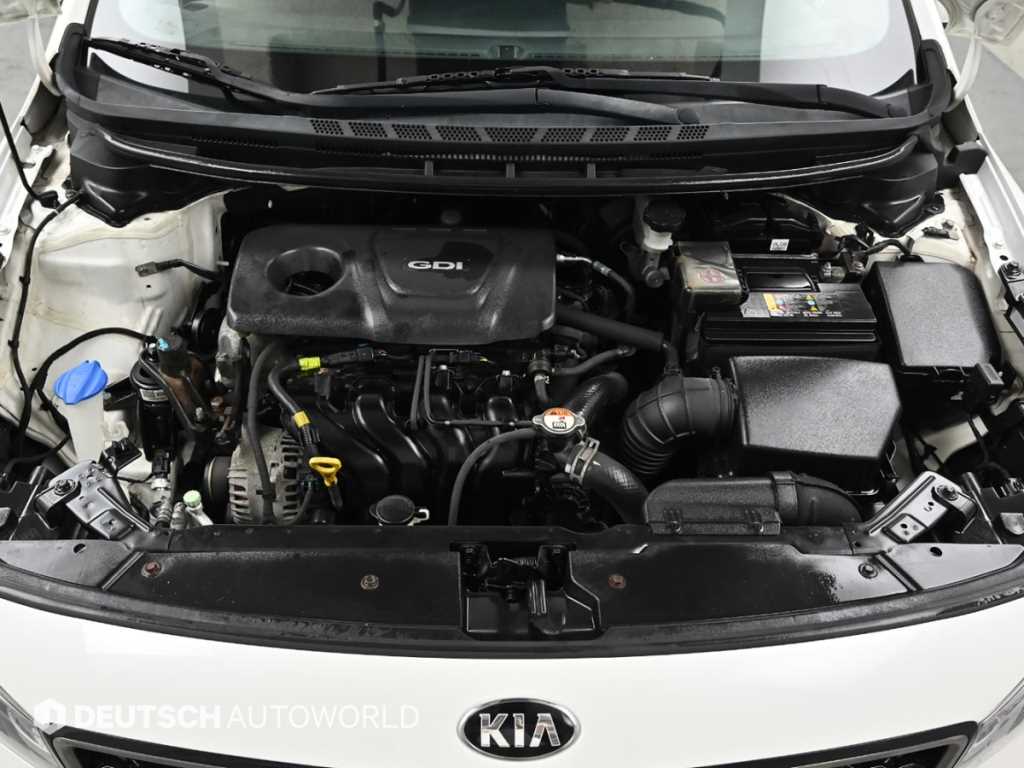 KIA K3 - Vista 6