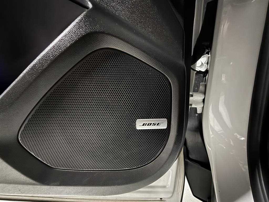 Chevrolet Trail Blazer 2021 Blanco - Importación desde Corea - HF Imports Iquique - Foto 14