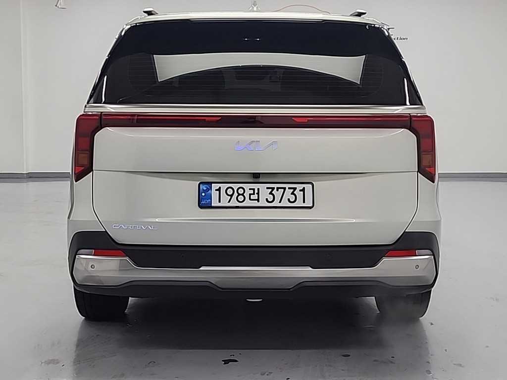 KIA Carnival - Vista 3