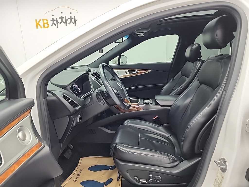 Lincoln MKX - Vista 11