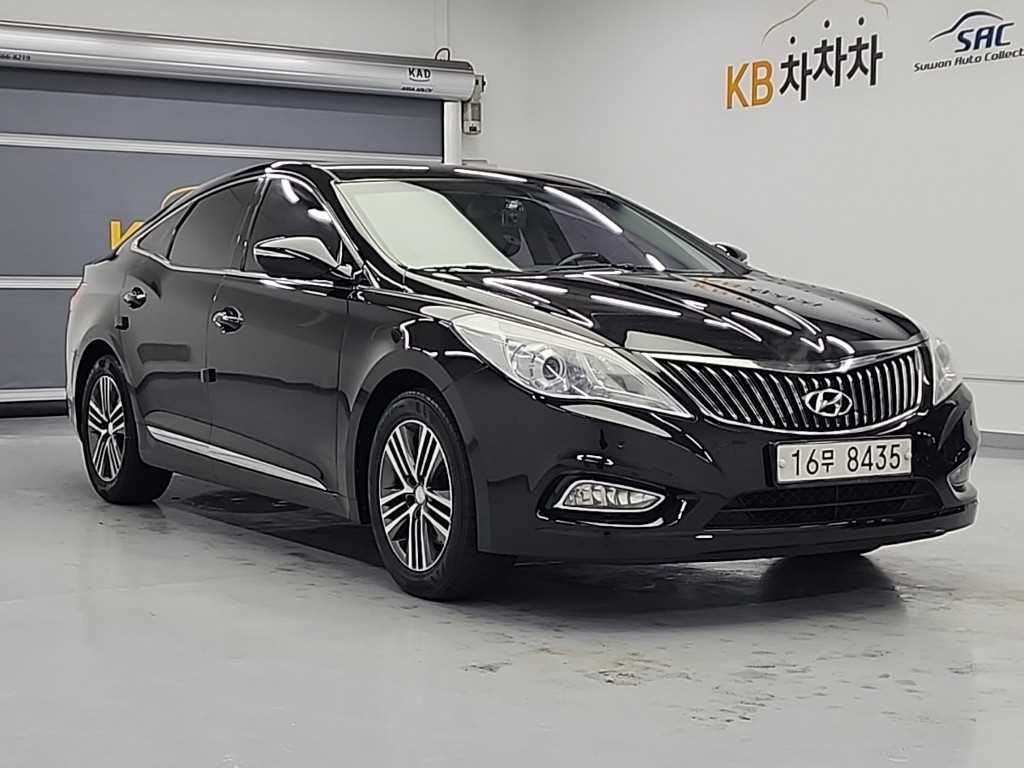 HYUNDAI Grandeur - Vista 4