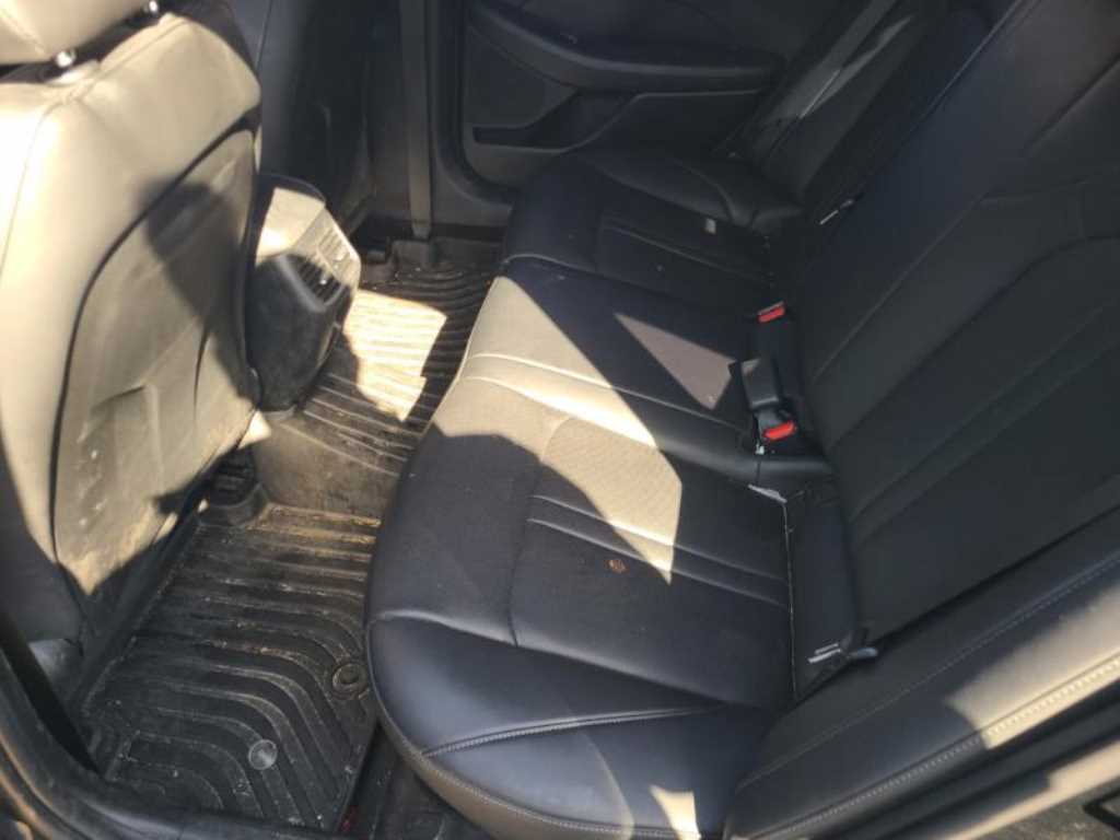 HYUNDAI Sonata - Vista 6