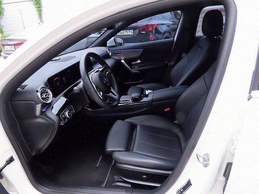 Mercedes Benz A Class - Vista 5