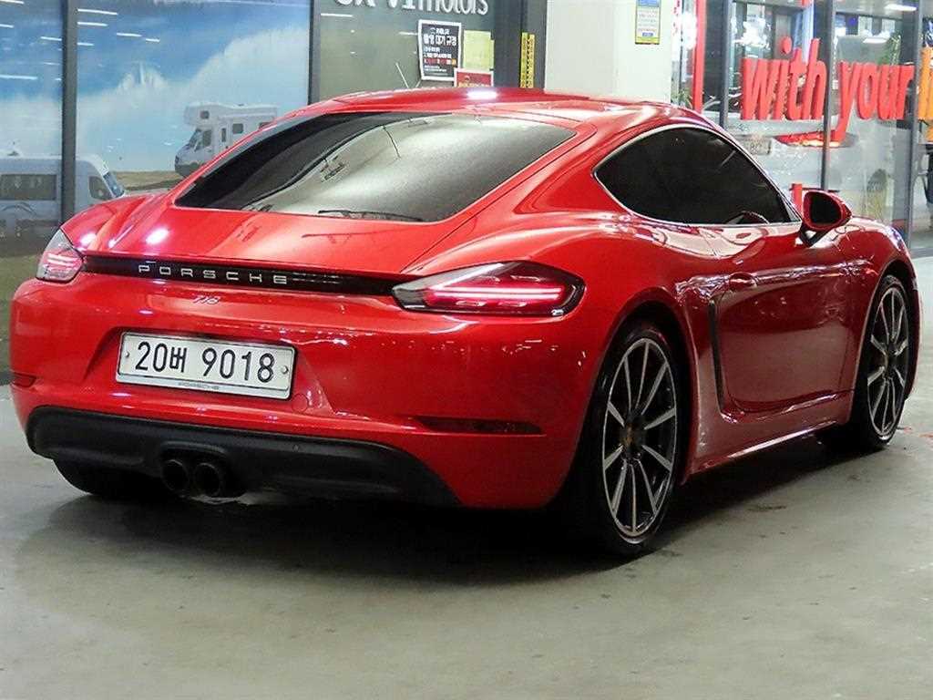 Porsche 718 - Vista 4