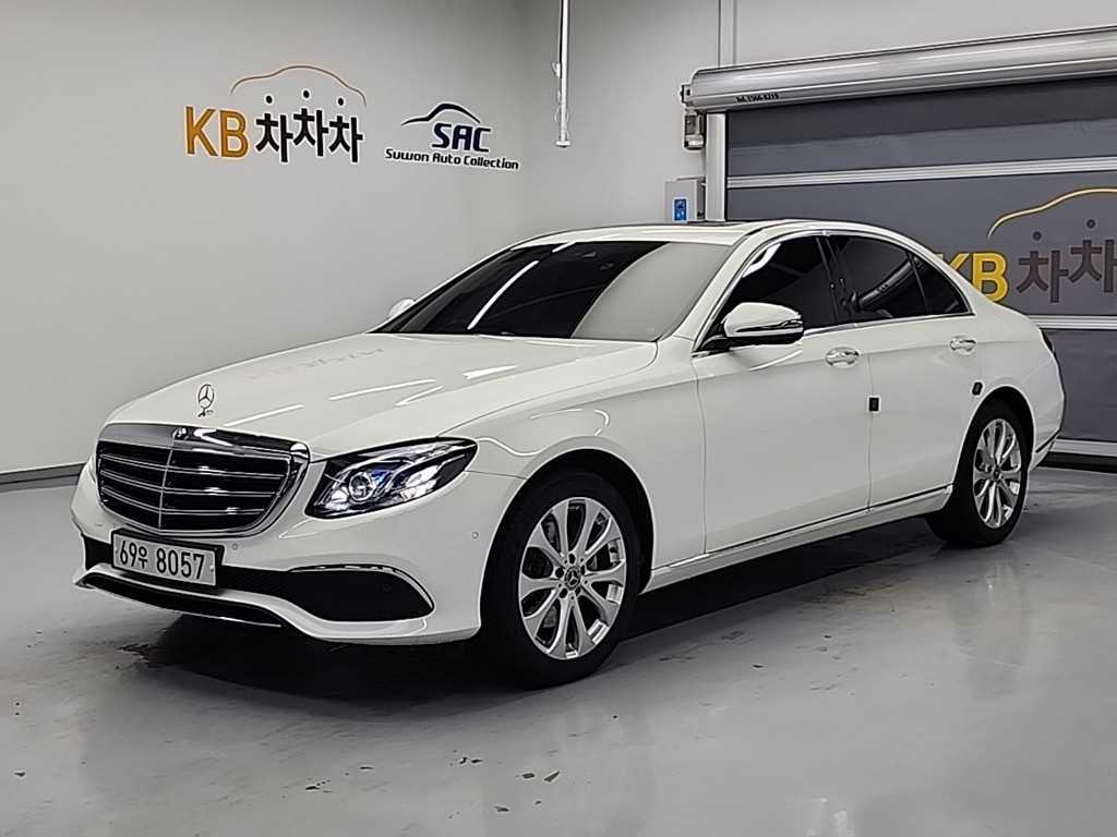 Mercedes Benz E class 2019 Blanco - Importación desde Corea - HF Imports Iquique - Foto 1