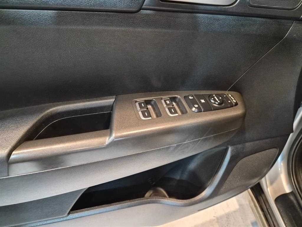 KIA Sportage - Vista 11